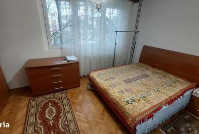 Apartament cu 3 camere semidecomandat în Central - 6