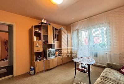 Apartament cu 2 camere in zona Sagului, bloc anvelopat