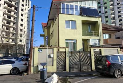 Casă individuală cu 10 camere cu Canalizare în Doamna Ghica - 2