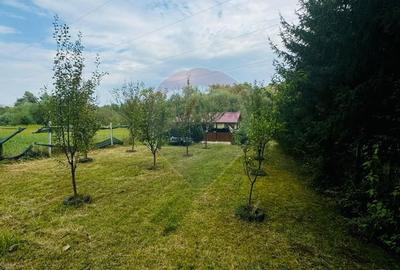 Teren de 637 mp, în Brateiu - 1