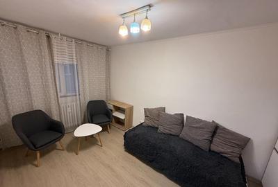 Metrou 1 Decembrie apartament 2 Camere Decomandat Renovat&Anvelopat AC Metrou 1 Decembrie apartament 2 Camere Decomandat Renovat&Anvelopat AC - 2