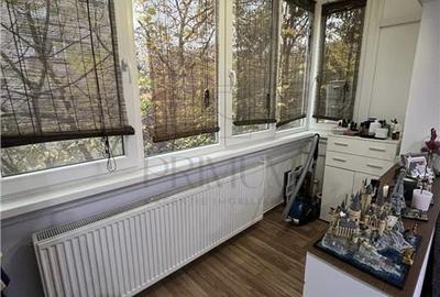 Apartament cu 3 camere decomandat, mobilat în Lipovei - 24