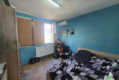 Apartament cu 3 camere semidecomandat în Drumul Taberei - 12