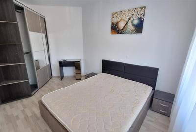 Apartament cu 2 camere semidecomandat, mobilat în Copou - 1