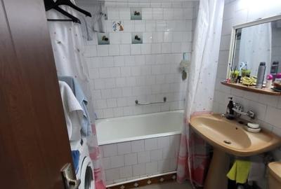 Vanzare apartament 3 camere - 12