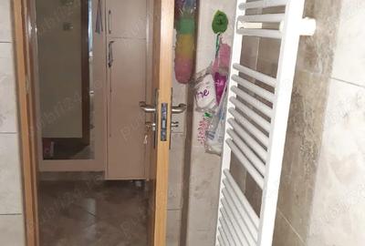 Ofer pentru inchiriere garsoniera in Ploiesti, zona 9 Mai, str Mara?e?ti - 4