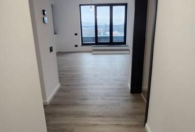 Apartament cu 3 camere semidecomandat în Dâmbul Rotund - 14