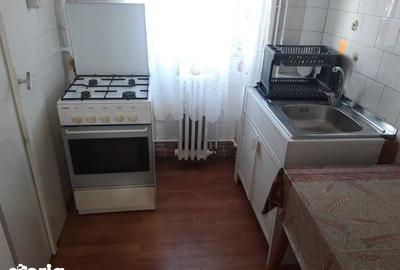 Apartament cu 2 camere decomandat în UTA - 2