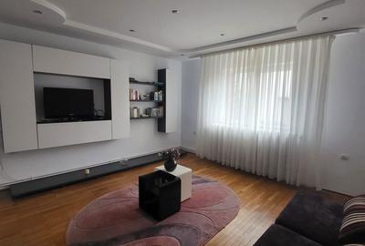 Casă cu 5 camere cu Teren 830 Mp în Central - 8