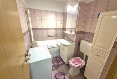 Vanzare apartament 2 camere decomandat etaj intermediar  Str.Carpatilor - 20