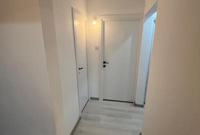 Apartament 3 camere decomandat - zona Tractorul - cod 5184 - 7