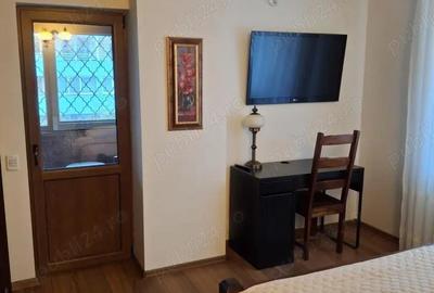 Apartament cu 3 camere decomandat în Central - 16