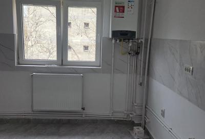 Apartament cu 2 camere decomandat în Gorjului - 4