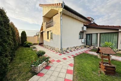 VILA MODERNA CU ETAJ, TEREN 1019 MP, DUBLU FRONT, ZONA LES - 12