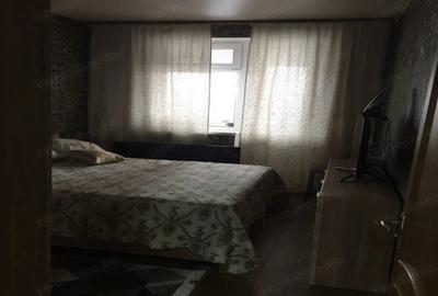 Apartament cu 3 camere decomandat în Badea Cârțan - 6