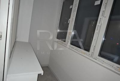 Apartament cu 4 camere semidecomandat în Păcii - 16