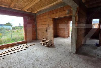 Casa pe un nivel, 3 camere, 100 mp ?i teren generos de 500 mp - zona Unirea - 5