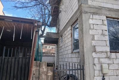 Casă individuală cu 5 camere cu Teren 40 Mp în Unirii - 4