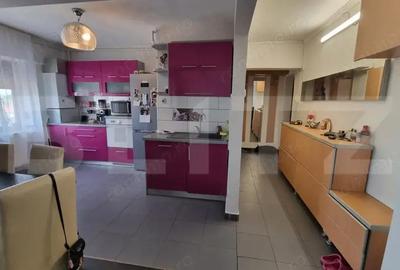 Apartament cu 3 camere semidecomandat în Semicentral - 3