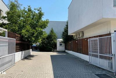Casă cu 4 camere cu Teren 350 Mp în Central - 2