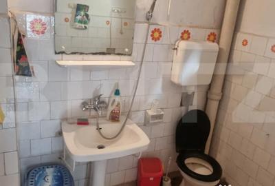 Casă cu 4 camere cu Teren 2800 Mp în Central - 10