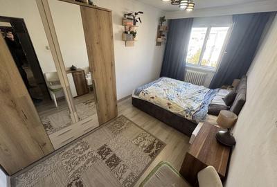 Apartament 3 camere zona Km 4 5 - 3