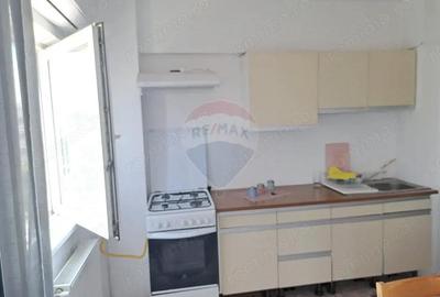 2 Decomandate,3/4, Calea Bucuresti, vis a vis de Facultatea de Drept 2 Decomandate,3/4, Calea Bucuresti, vis a vis de Facultatea de Drept - 3