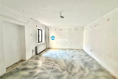 Casă individuală cu 9 camere cu Canalizare în Centru Civic - 5