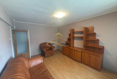 Apartament cu 3 camere decomandat în Ștefan cel Mare - 12