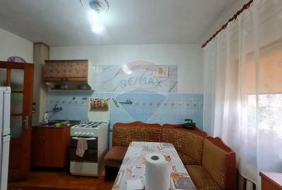 Apartament cu 2 camere decomandat în Est - 3