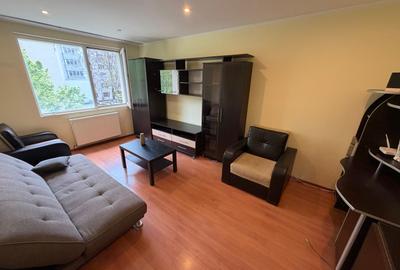 Apartament cu 3 camere decomandat, mobilat în Titan - 1