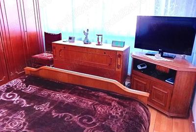 Apartament cu 3 camere decomandat în Găvana - 2