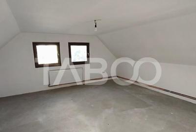 Microferma cu locuinta de vanzare in Pianu de sus - 2