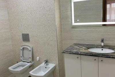 Apartament 3 camere, decomandate, zona Tractorul - 7
