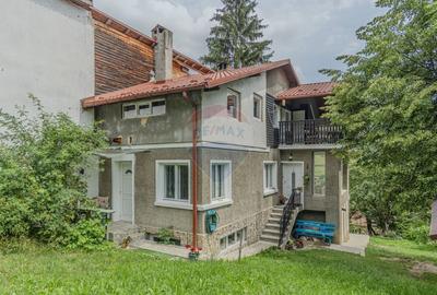 Casă cu 8 camere cu Teren 1346 Mp în Bran - 17