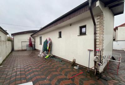 Casa pe parter + anexa locuibila, 215 mp utili si 571 mp ter - 8