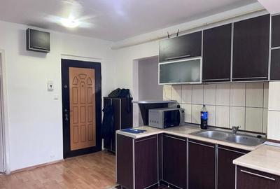 Apartament 3 camere de inchiriat, zona Politia Municipiului, et 3 - 1