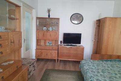 Inchiriez apartament 2 camere Valea Aurie