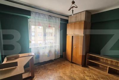 Apartament cu 3 camere decomandat în Micro 16 - 2