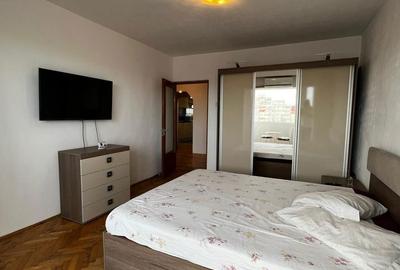 Apartament cu 3 camere decomandat în Tomis III - 8