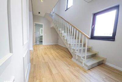 Casă cu 4 camere cu Teren 400 Mp în Păcurari - 7