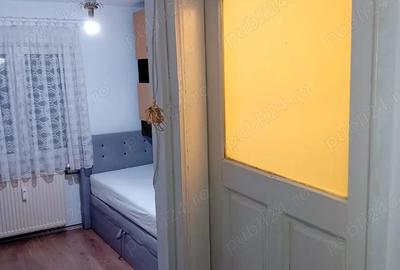 Garsoniera mica CONVENABIL in zona C.A Vlaicu arad bloc A10 - 2