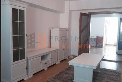 Apartament 3 camere cf 1  decomandat zona Centru - 1