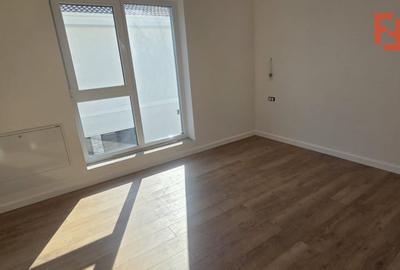 Duplex cu 4 camere cu Canalizare în Moșnița Nouă - 3