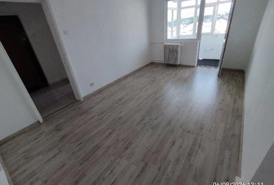 Apartament cu 2 camere decomandat în Narcisa - 5