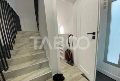 Casa tip duplex complet utilata si mobilata cu loc de parcar - 5