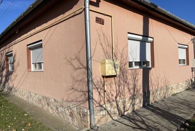 Casa de vanzare in Remetea Mare - 17