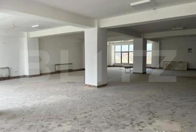 Spațiu comercial, de 637 mp, în Fabric - 2