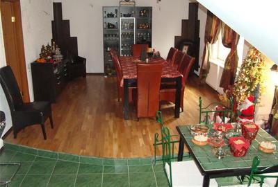 Casă cu 11 camere cu Teren 633 Mp în Clinceni - 14