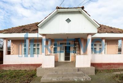 Casa si teren 3365mp Sascut - 1